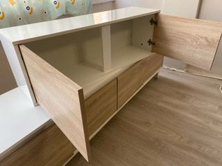 Mobile TV bianco e legno