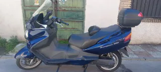 Suzuki Burgman 650cc Scooter