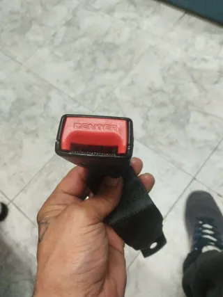 Anclajes Traseros Nissan Juke