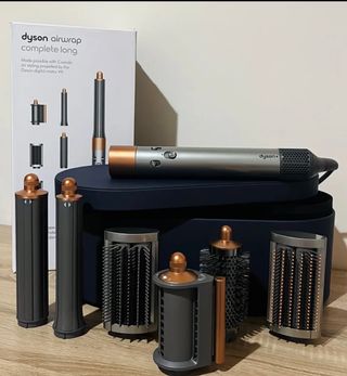 Dyson Airwrap gif box