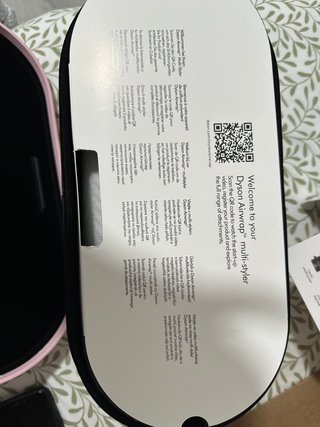 Dyson Airwrap gif box