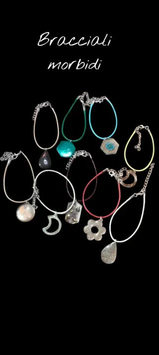 Bracciale e orecchini in resina UV