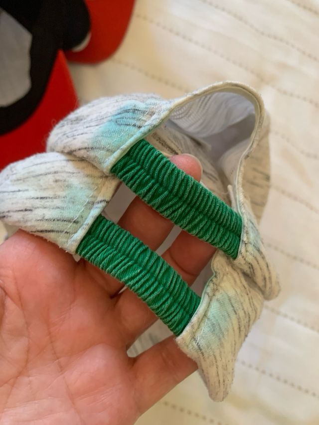 Lote Gorras gemelos 3-4 años