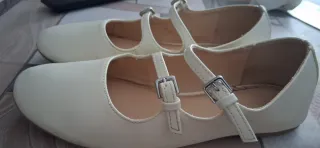 Toreras blancas talla 36