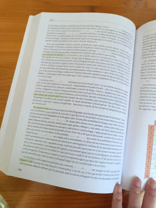 Apte+ amb proves C2 (Catalan Edition)