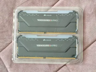 16GB DDR4 Corsair Vengeance RGB PRO 3000mhz CL15