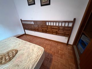 Testiera da letto in legno