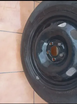 Neumático de repuesto BlueEarth