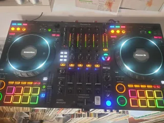 Controlador DJ Pioneer DDJ-FLX10