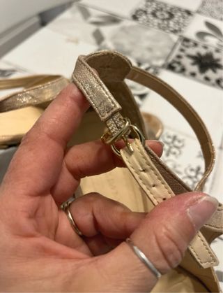 Sandalo oro tacco 37