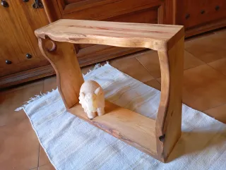 Estantería rústica de madera