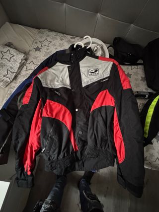 Chaquetas moto URGE VENDER