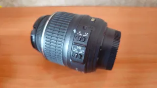 Objetivo Nikon 18-55mm VR