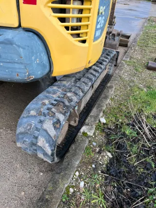 Mini excavadora Komatsu PC26MR