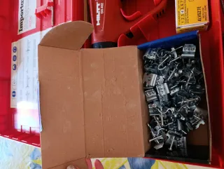 Pistola Clavadora HILTI DX 462