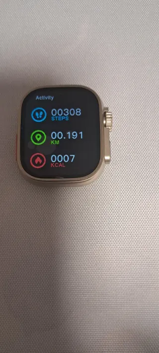 Smartwatch y Auriculares Inalámbricos