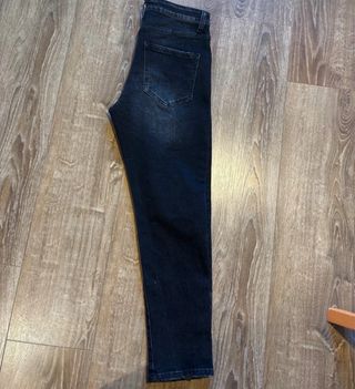 Jeans neri strappati taglia 32/46 senza marca