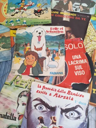 Lotto 23 Dischi 45 Giri - Gianni Morandi, Connie F