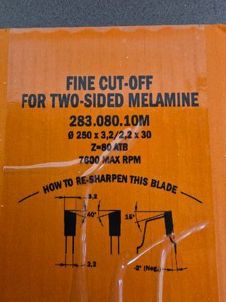 Mesa y Sierra Ingletadora DeWalt