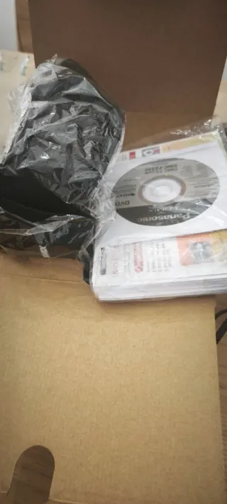 Cámara Panasonic Lumix Negra DMC-FZ300