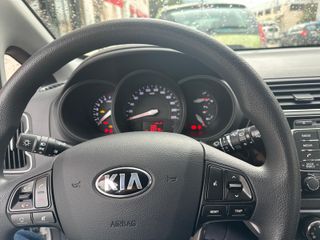 KIA Rio 2016