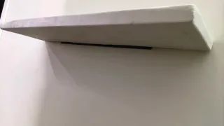 Estantería flotante madera natural gris