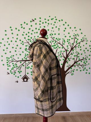 Abrigo Purificación García cuadros