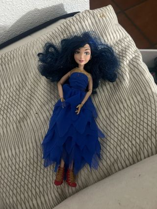 Muñeca Evie Descendientes Vestido Azul