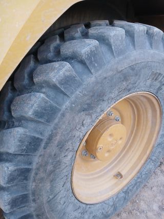 Retroexcavadora Mixta Caterpillar 2019