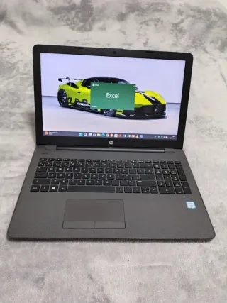 Hp Intel Corei3 con 16GB RAM y 256GB SSD