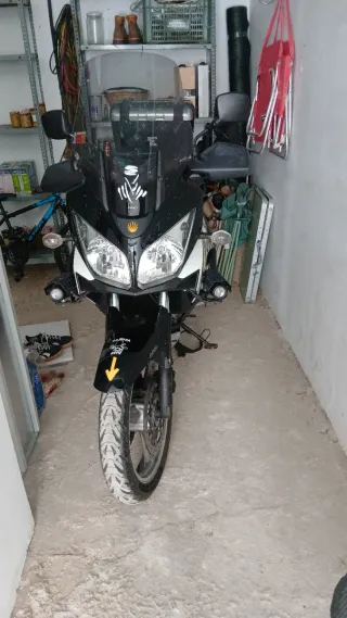 Suzuki V-Strom 650cc ABS. Limitada A2