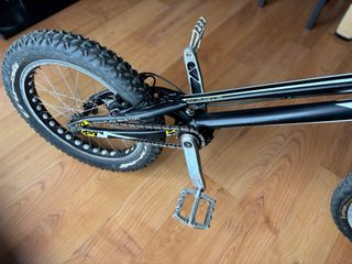 Bicicleta Trial Play 20