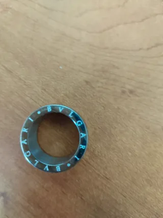 Anillo de acero Bvlgari