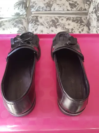Mocasines piel negra Zara Talla 39
