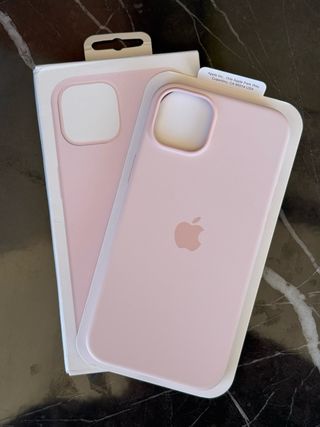 iPhone 15 Plus Silicone Case Pink MagSafe