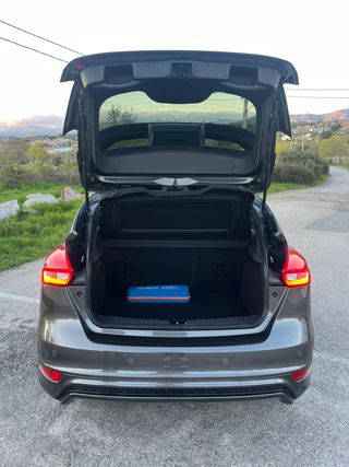 Ford Focus 1.0 EcoBoost 125CV ST-Line IVA incluido