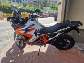 KTM 1290 SAR