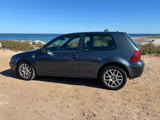Volkswagen Golf 2002