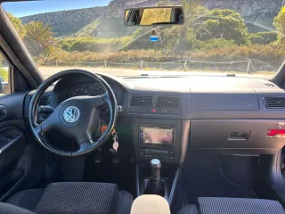 Volkswagen Golf 2002