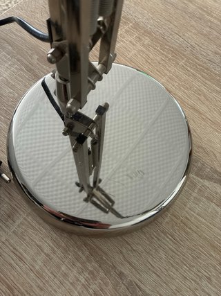 Lámpara de escritorio flexo metálica
