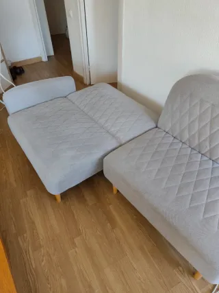 Sofá cama 3 plazas modular gris.