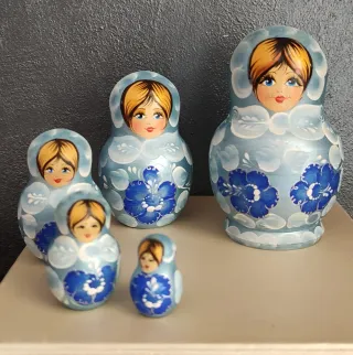 Matrioska dipinta a mano