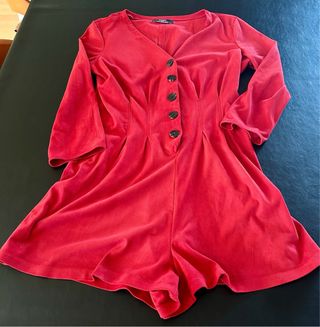 Mono corto Bershka rojo