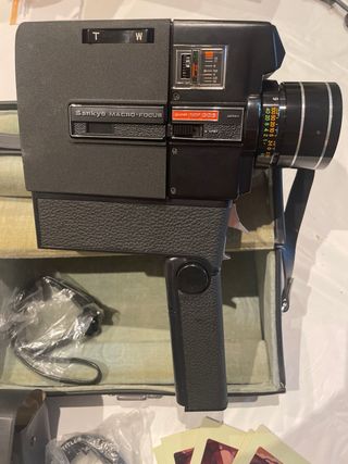 Cámara de Cine Super 8 Sankyo Macro-Focus MF303 –