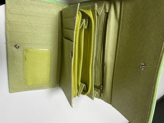 Portafoglio similpelle verde