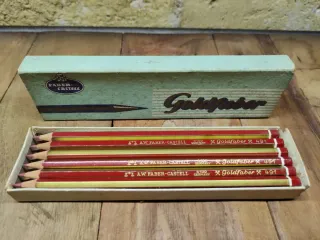 Confezione da 12 matite Faber-Castell Goldfaber 491