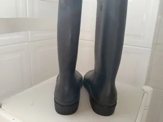 Botas de agua negras