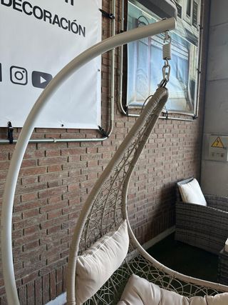 Silla Mecedora  Colgante  Beige
