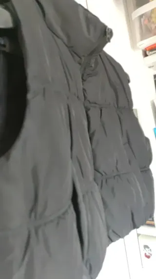 Chaleco acolchado H&M corto Talla L