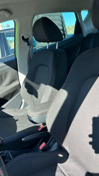 SEAT Ibiza FR 2012 NEGOCIABLE ESCUCHO OFERTAS